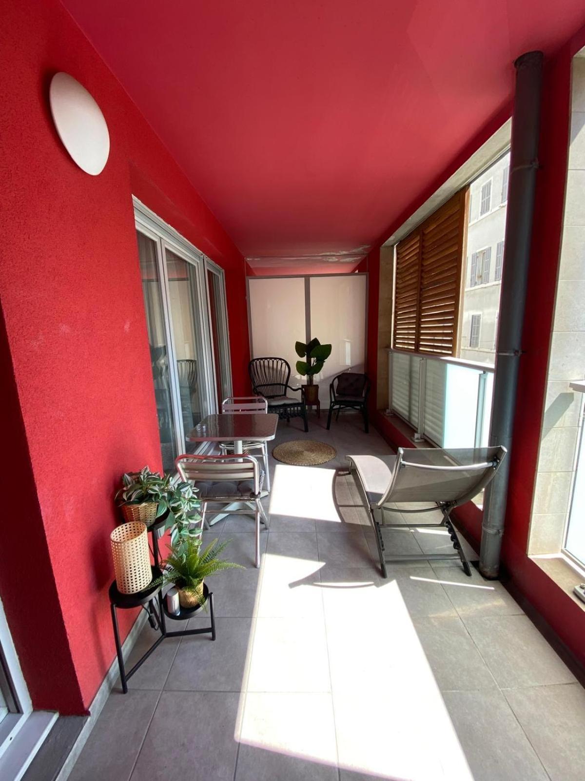 Elegant T3 Au Panier Vieux Port Avec Terrasse Privee Et Parking Daire Marsilya Dış mekan fotoğraf