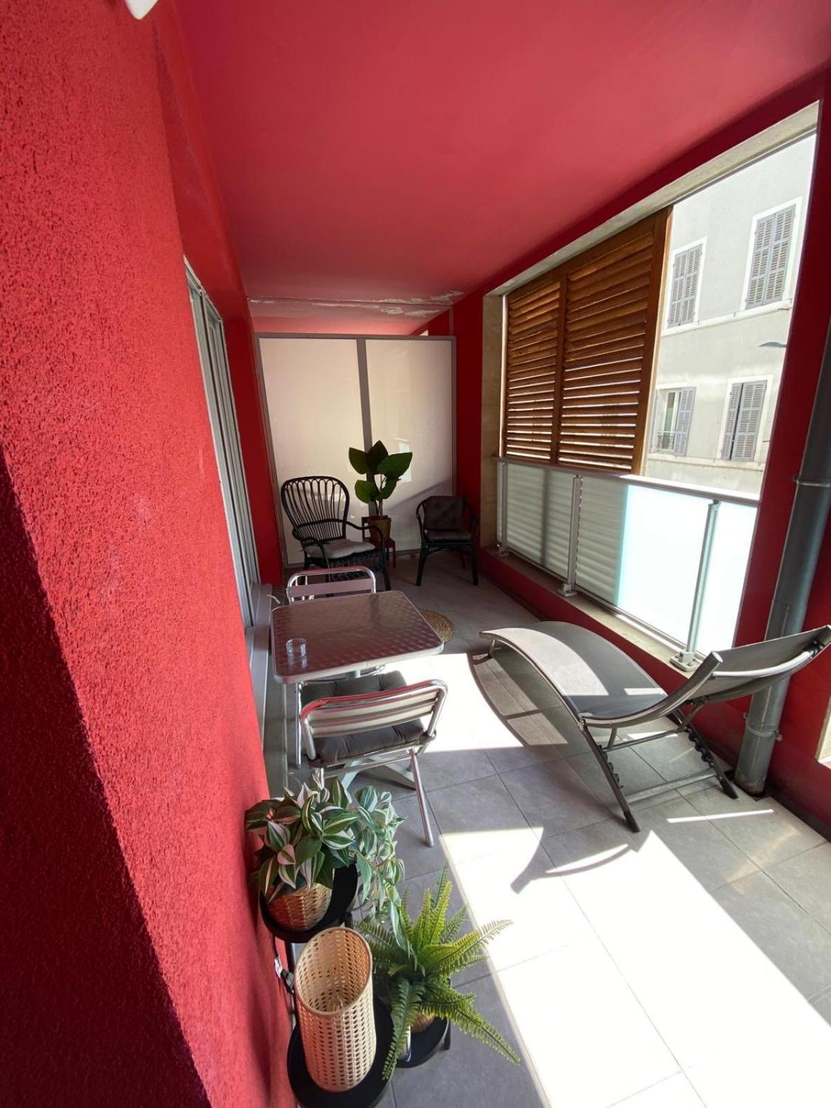Elegant T3 Au Panier Vieux Port Avec Terrasse Privee Et Parking Daire Marsilya Dış mekan fotoğraf